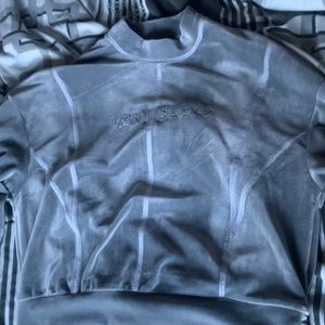 Grey Velvet Mont Blanc Long Sleeve